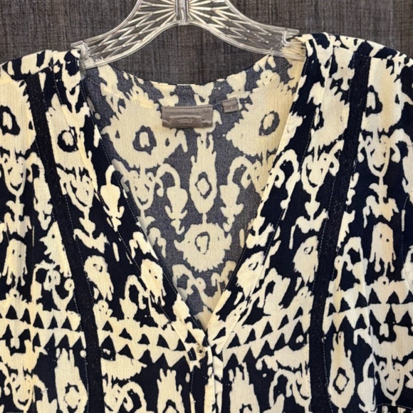 Vanessa Virginia Anthropologie Women's Sleeveless Top  SZ Small Navy Blue Cream - Picture 3 of 6